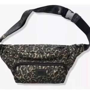 Pink-Victoria-Secret Fanny Pack Belt Waist Bag